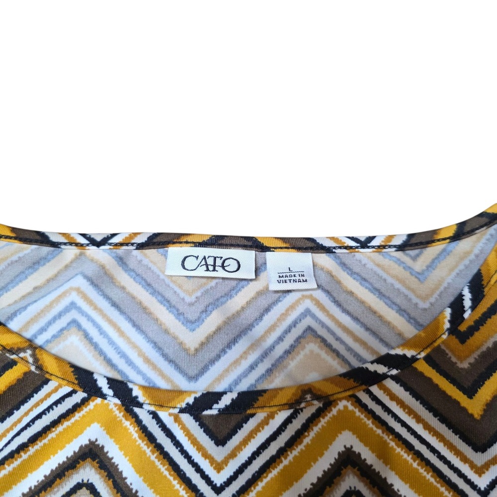 Cato Top Brown Chevron Zigzag‎ Print Dolman Sleeve Blouse Stretch Size L - Picture 3 of 6